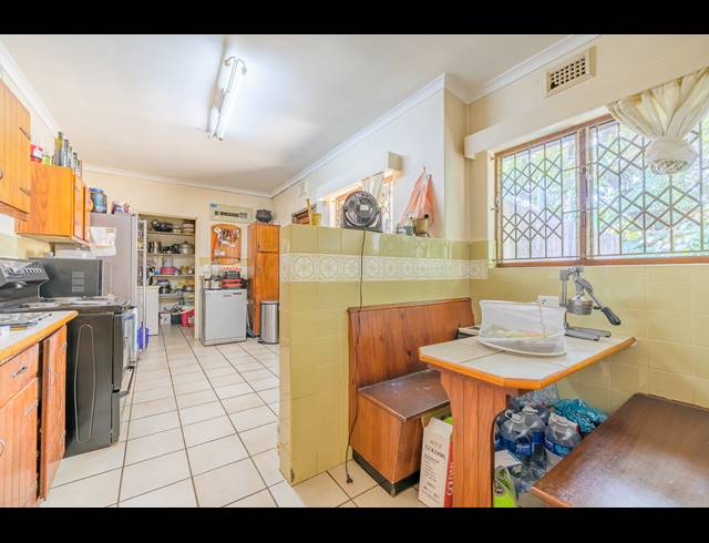 4 BEDROOM HOUSE FOR SALE IN WESTVILLE